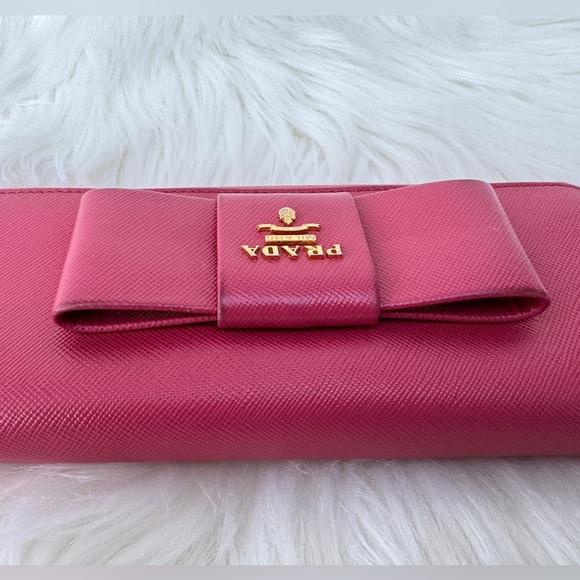 Prada Saffiano Wallet w/ Box + Auth Card - Picture 15 of 16